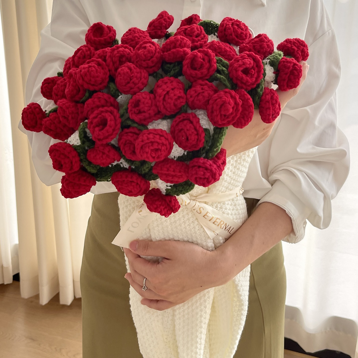 EverBloom Bouquet Blanket